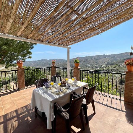 Villa En Frigiliana Con Piscina Y Jacuzzi Eksteriør billede