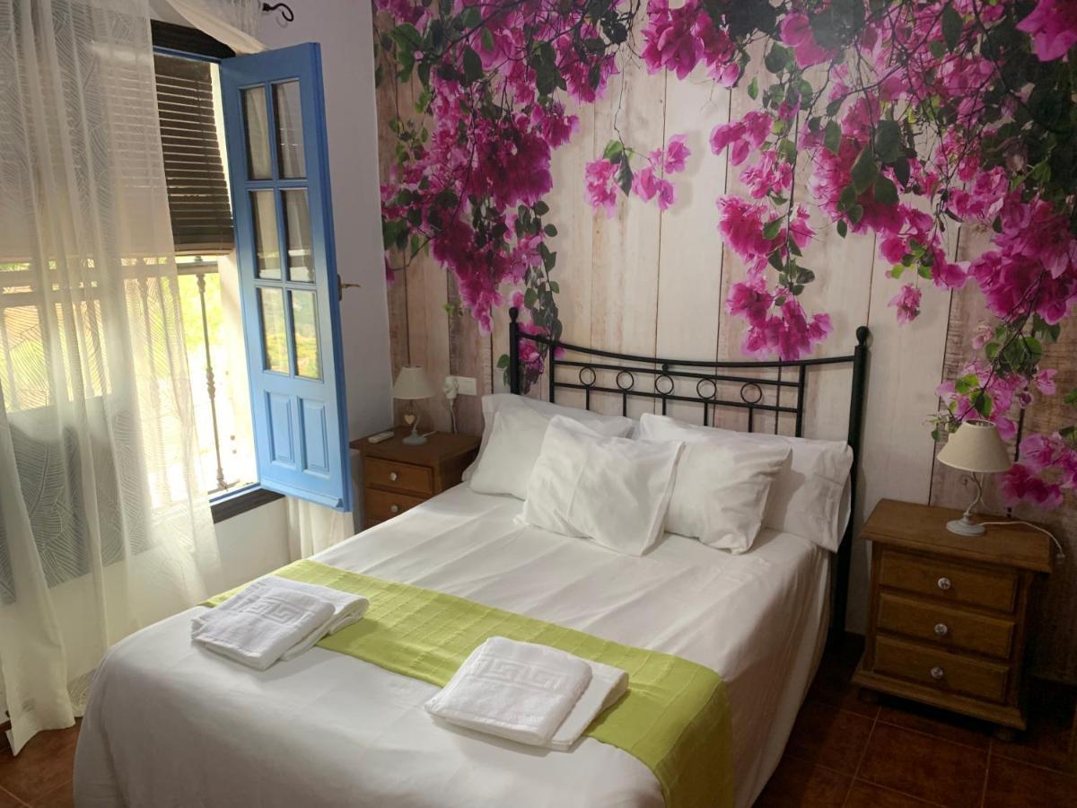 Villa En Frigiliana Con Piscina Y Jacuzzi Eksteriør billede